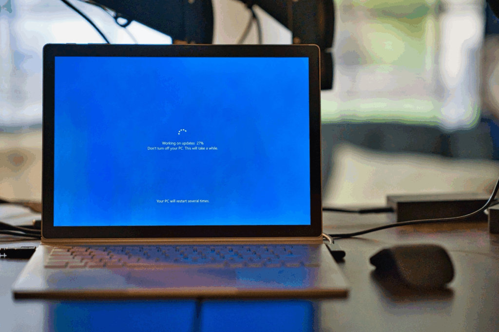 Secure purchase of Microsoft Office 2024 on a laptop
